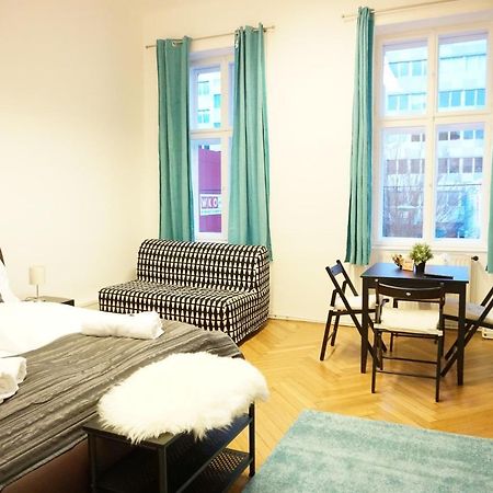 Urban City Apartment - Contactless Check-In Wien Eksteriør billede