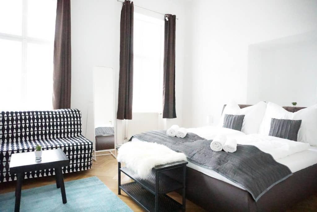 Urban City Apartment - Contactless Check-In Wien Eksteriør billede