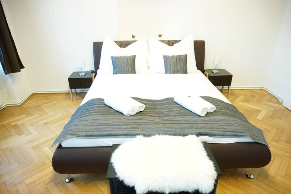 Urban City Apartment - Contactless Check-In Wien Eksteriør billede