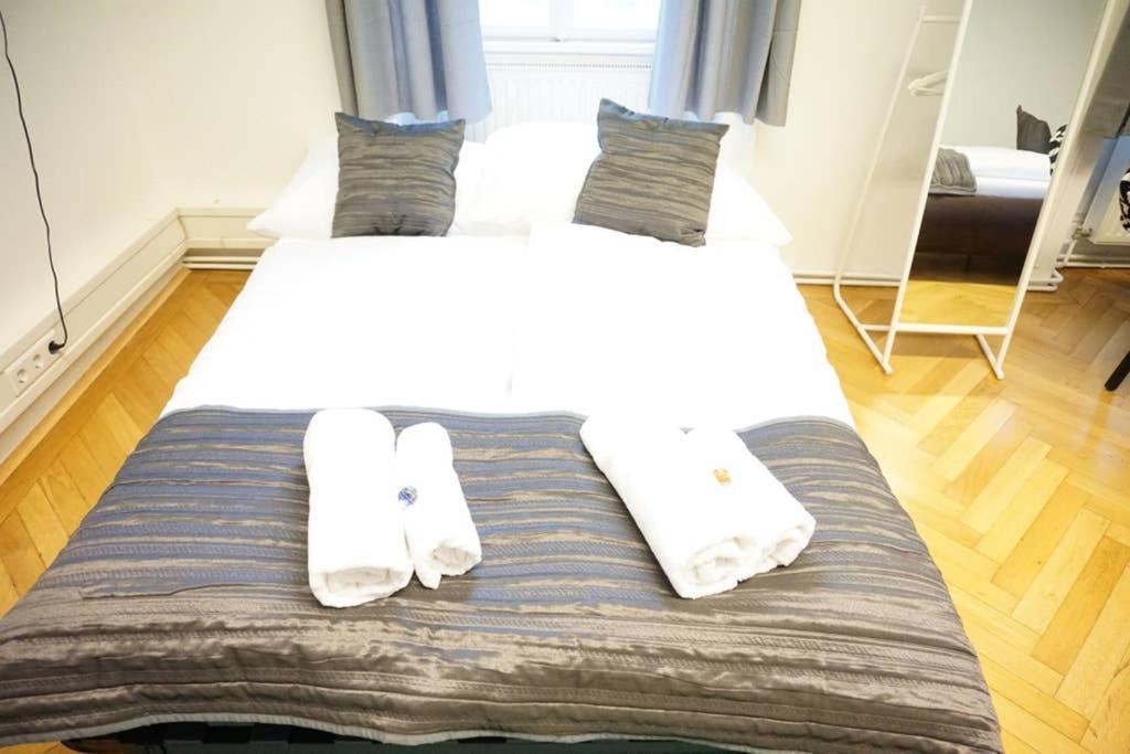 Urban City Apartment - Contactless Check-In Wien Eksteriør billede