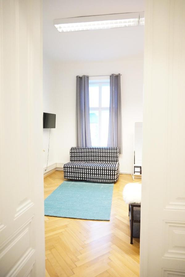 Urban City Apartment - Contactless Check-In Wien Eksteriør billede