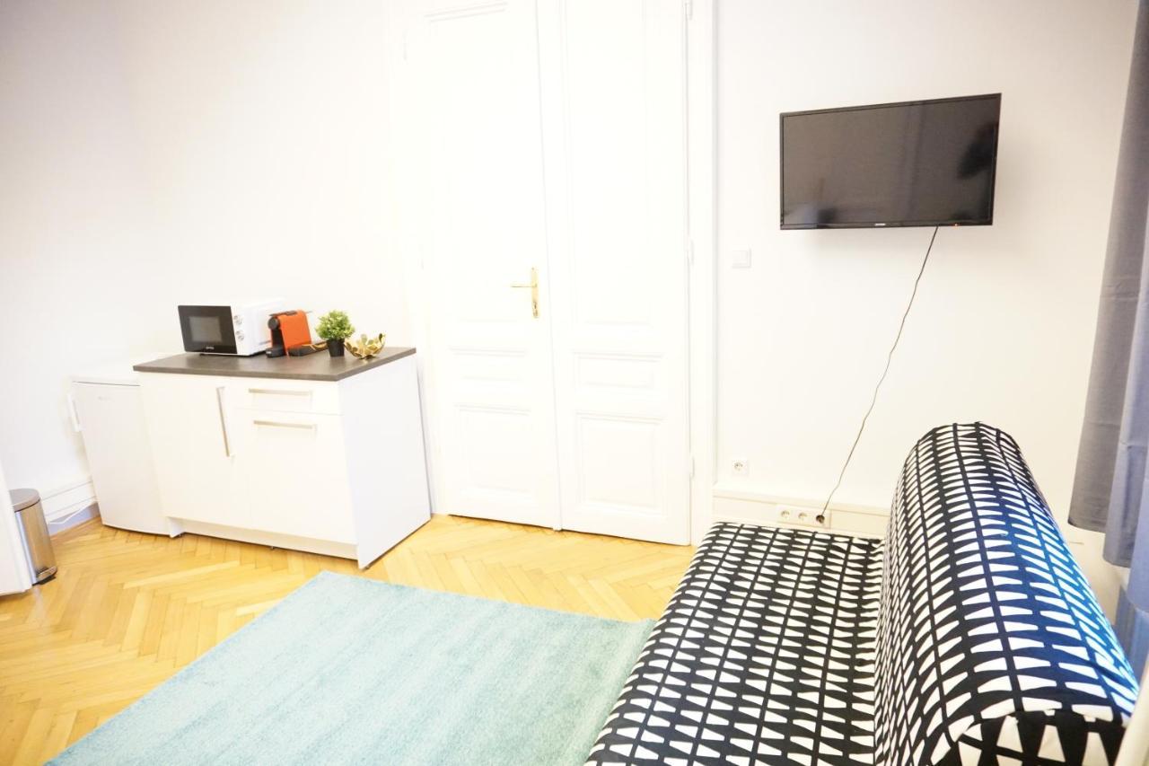 Urban City Apartment - Contactless Check-In Wien Eksteriør billede